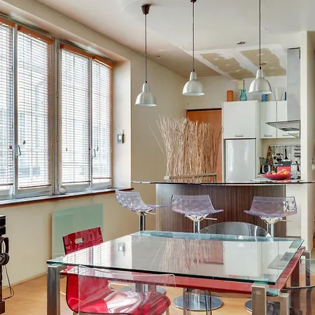 Duplex Calme Et Lumineux Au Coeur De Bastille Apartmán